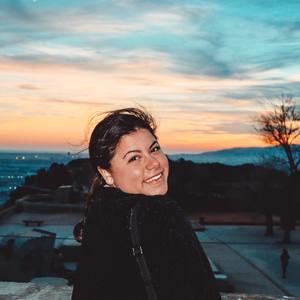 Meet your Posher, Diana